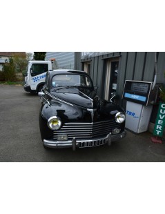 PEUGEOT 203 C BERLINE DE 1956