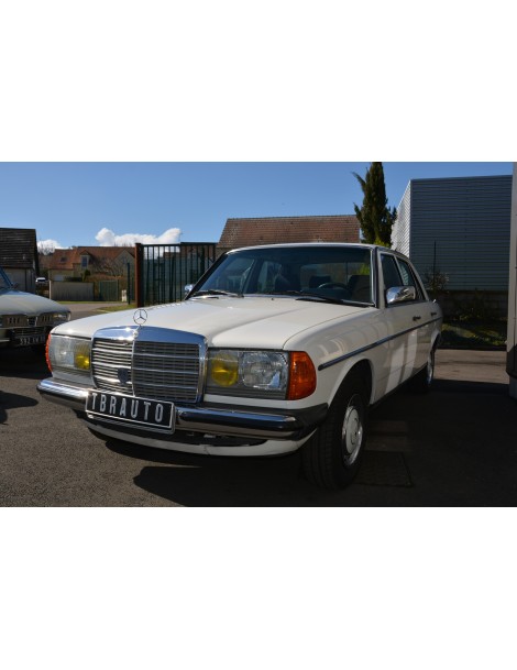 MERCEDES 200 de 1982