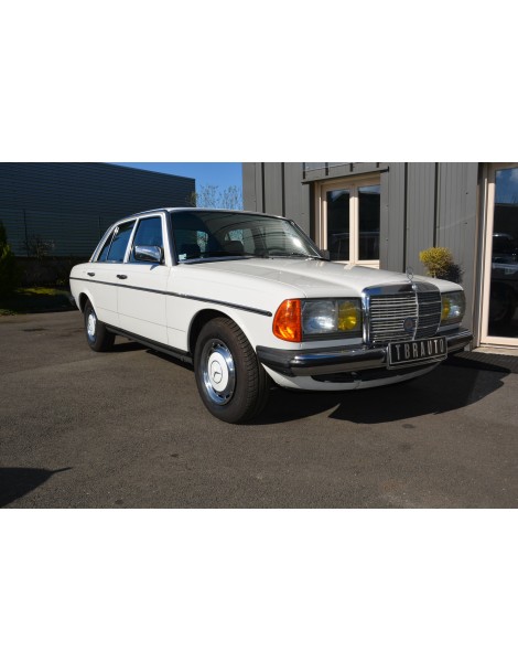 MERCEDES 200 de 1982