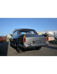 PEUGEOT 404 BERLINE SUPER LUXE DE 1963