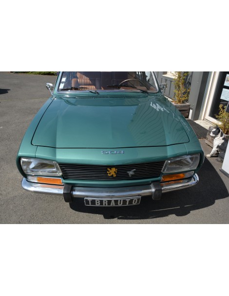 PEUGEOT 504 BERLINE DE 1972