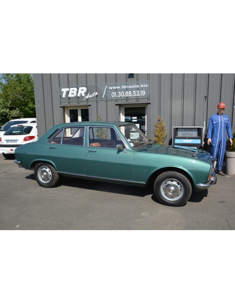 PEUGEOT 504 BERLINE DE 1972