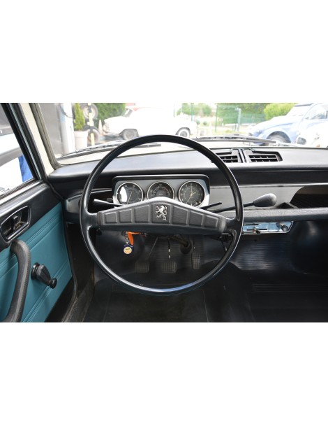 PEUGEOT 204 BERLINE DE 1970