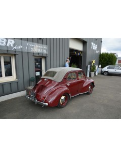 RENAULT 4CV DECOUVRABLE DE 1952