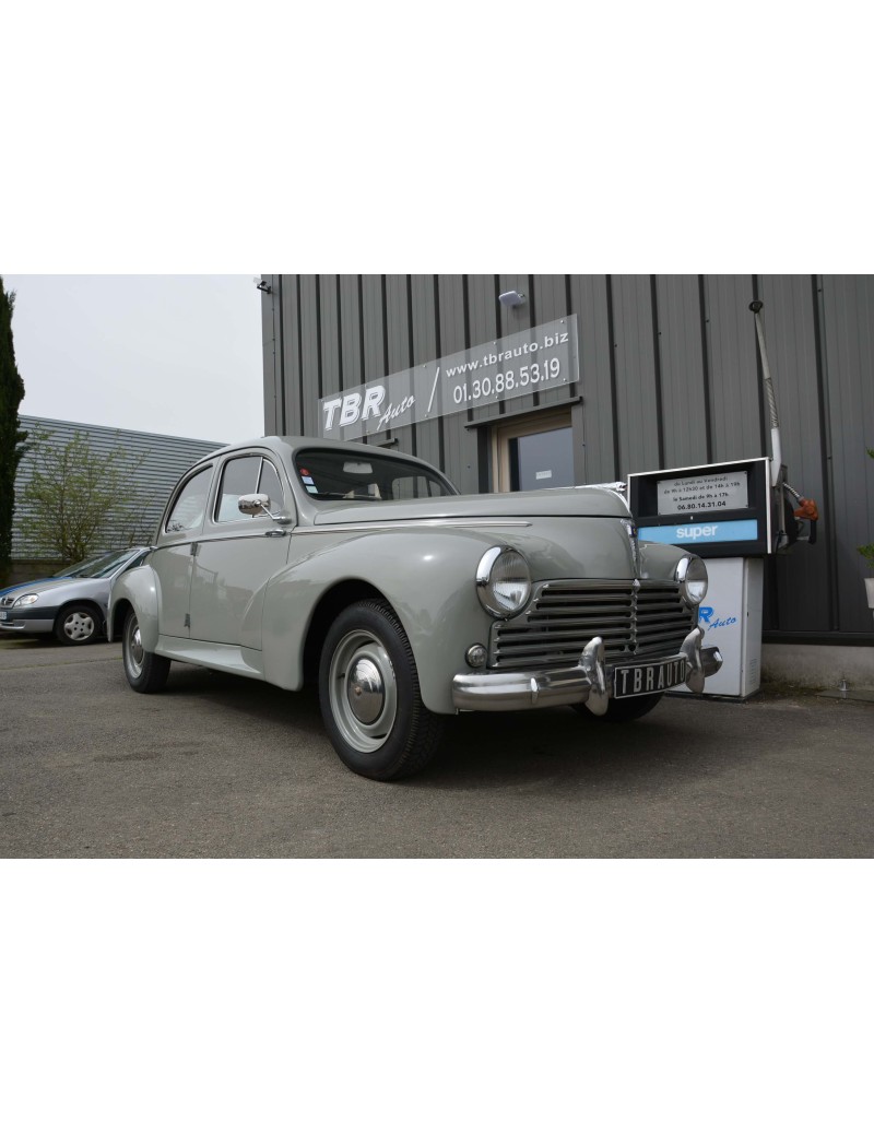 PEUGEOT 203 BERLINE DE 1954