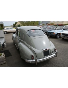 PEUGEOT 203 BERLINE DE 1954