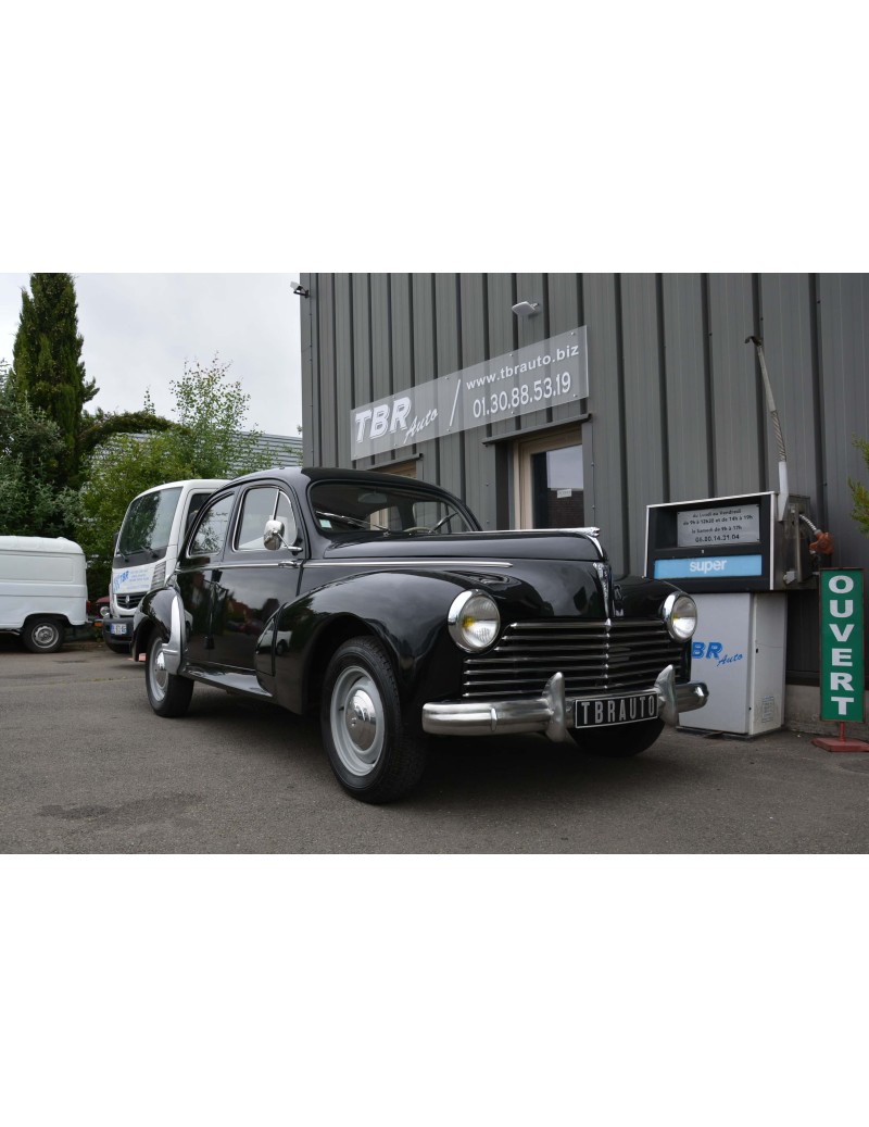 PEUGEOT 203 C BERLINE DE 1956