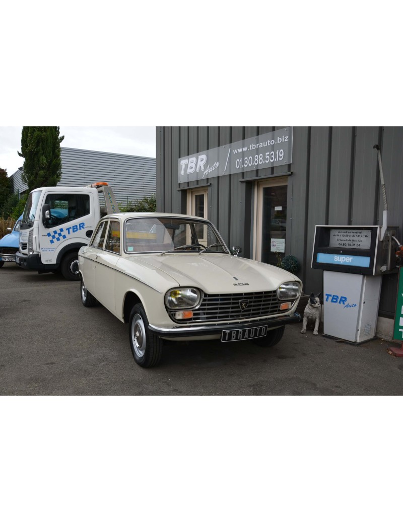 PEUGEOT 204 BERLINE DE 1968