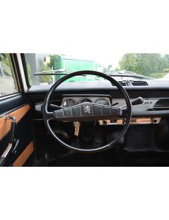 PEUGEOT 204 BERLINE DE 1968