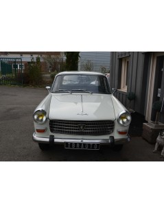 PEUGEOT 404 BERLINE DE 1972