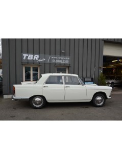PEUGEOT 404 BERLINE DE 1972