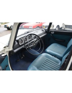 PEUGEOT 404 BERLINE DE 1972