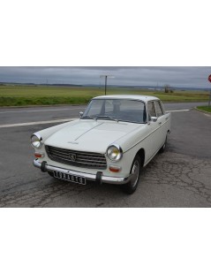 PEUGEOT 404 BERLINE DE 1972