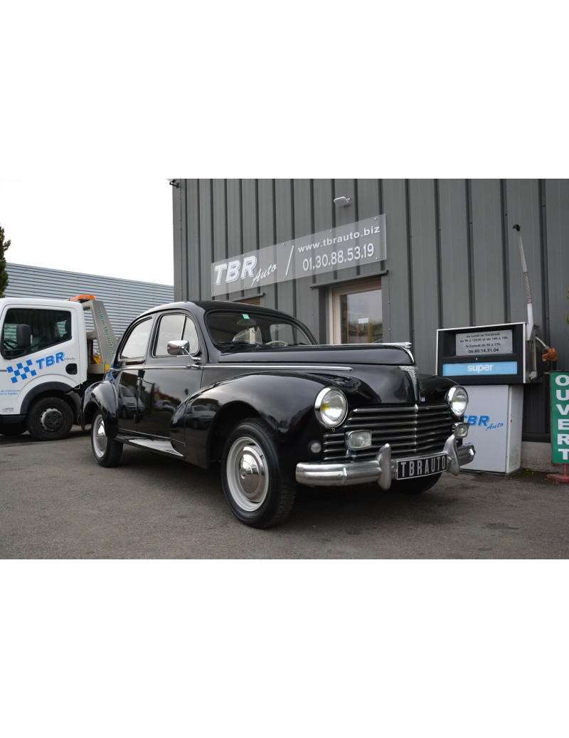 PEUGEOT 203 BERLINE DE 1959