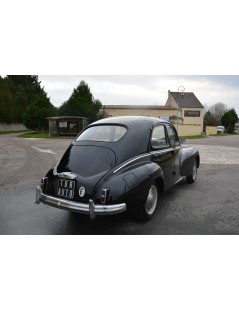 PEUGEOT 203 BERLINE DE 1959